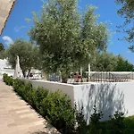 La Del Carrubo 5*