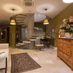 Otel La Del Carrubo 5*