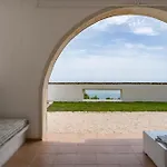 Otel La Del Carrubo 5*