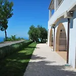 La Del Carrubo Hotell Mattinata