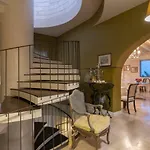 La Del Carrubo Otel 5*