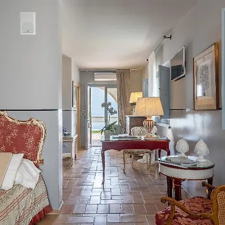 Hotel La Del Carrubo Mattinata