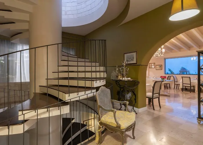 La Del Carrubo 호텔 5*